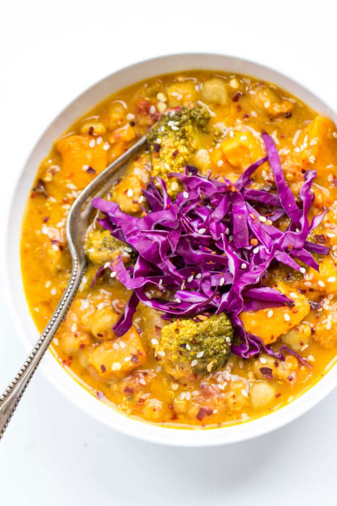 slow-cooker-coconut-quinoa-curry-7-simplyquinoa