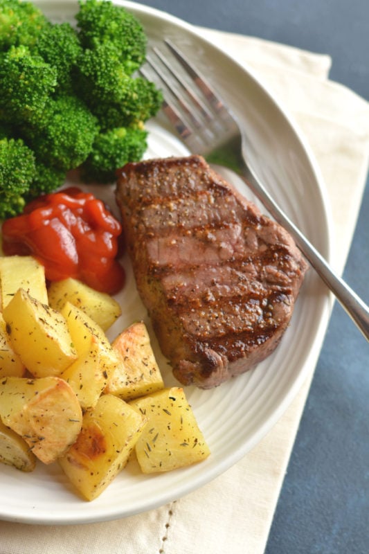 steak potatoes broccoli