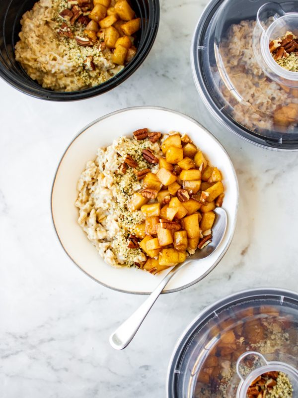 Vegan Oatmeal Bowls With Sauteed Cinnamon Apples