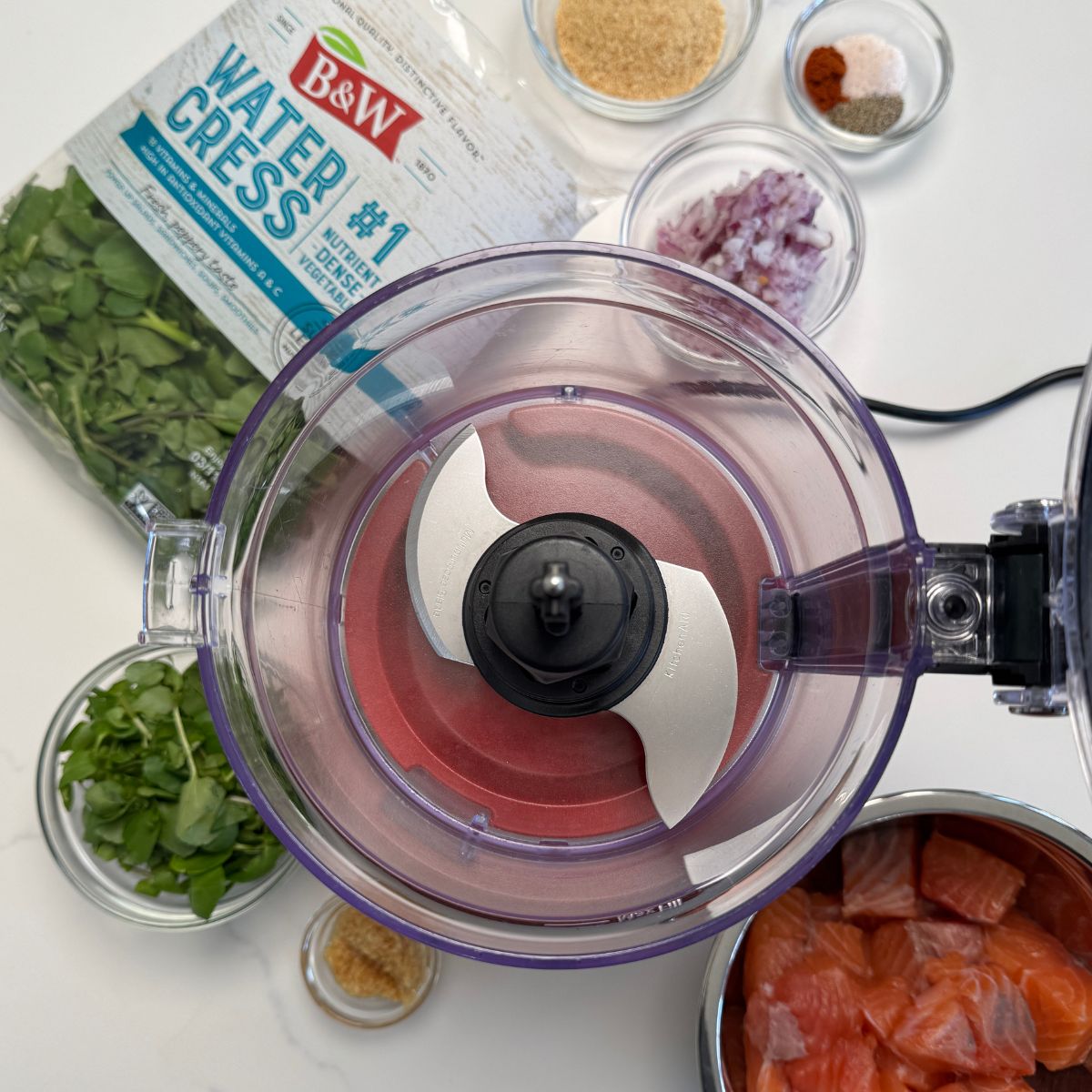 Baked salmon meatballs ingredients